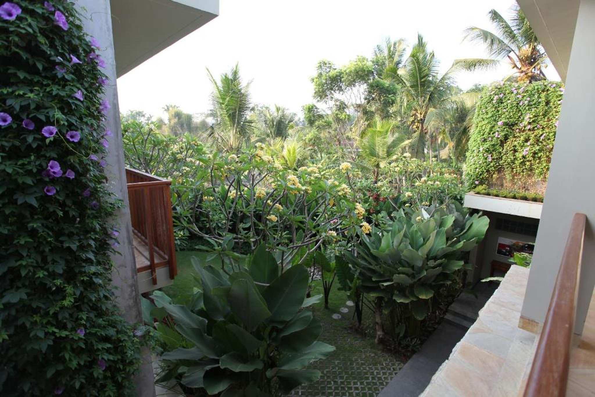 Double or Twin Room Garden View