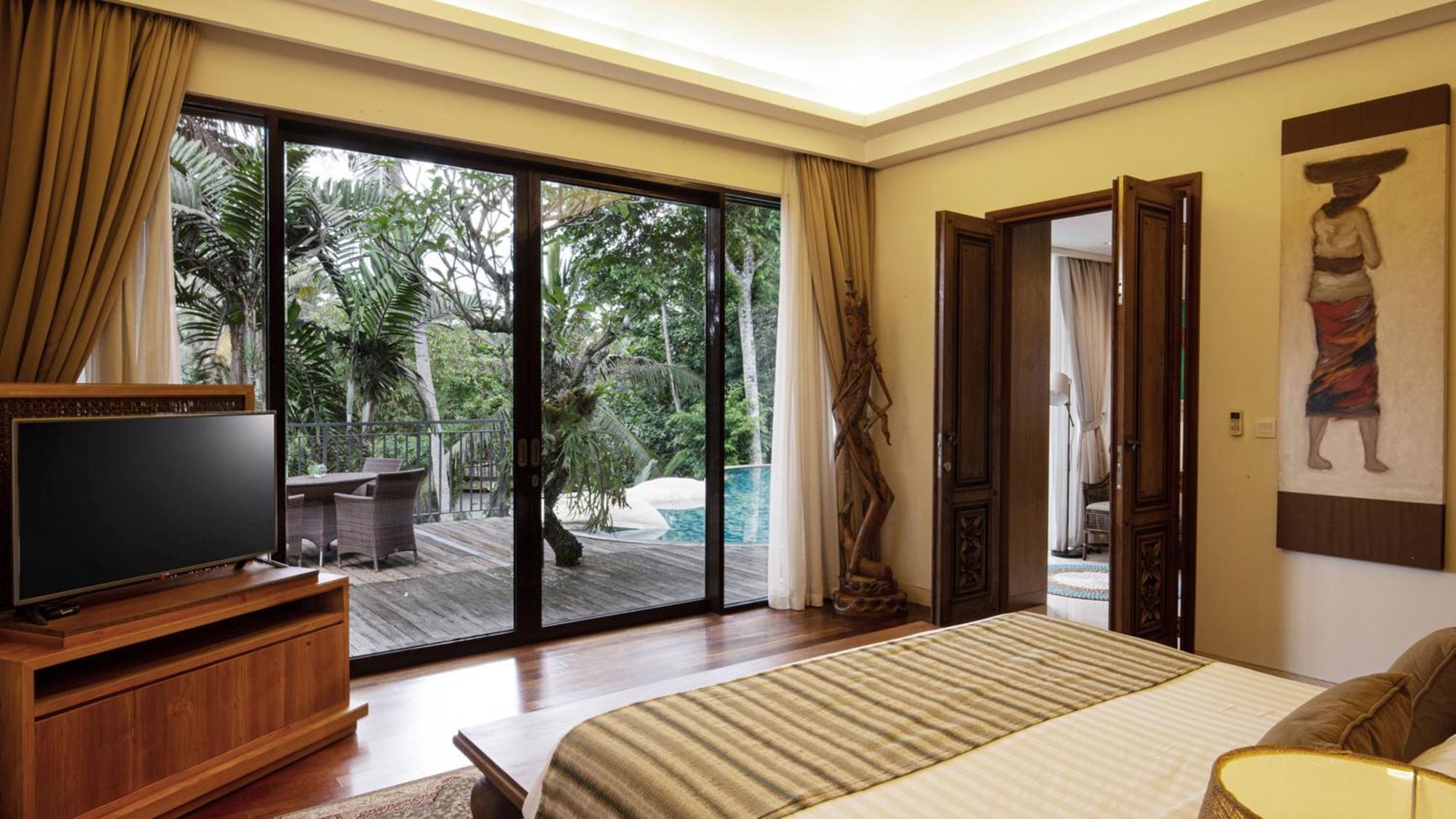 Founder's Home Three Bedroom Pool Villa BBQ Family Butler Service
