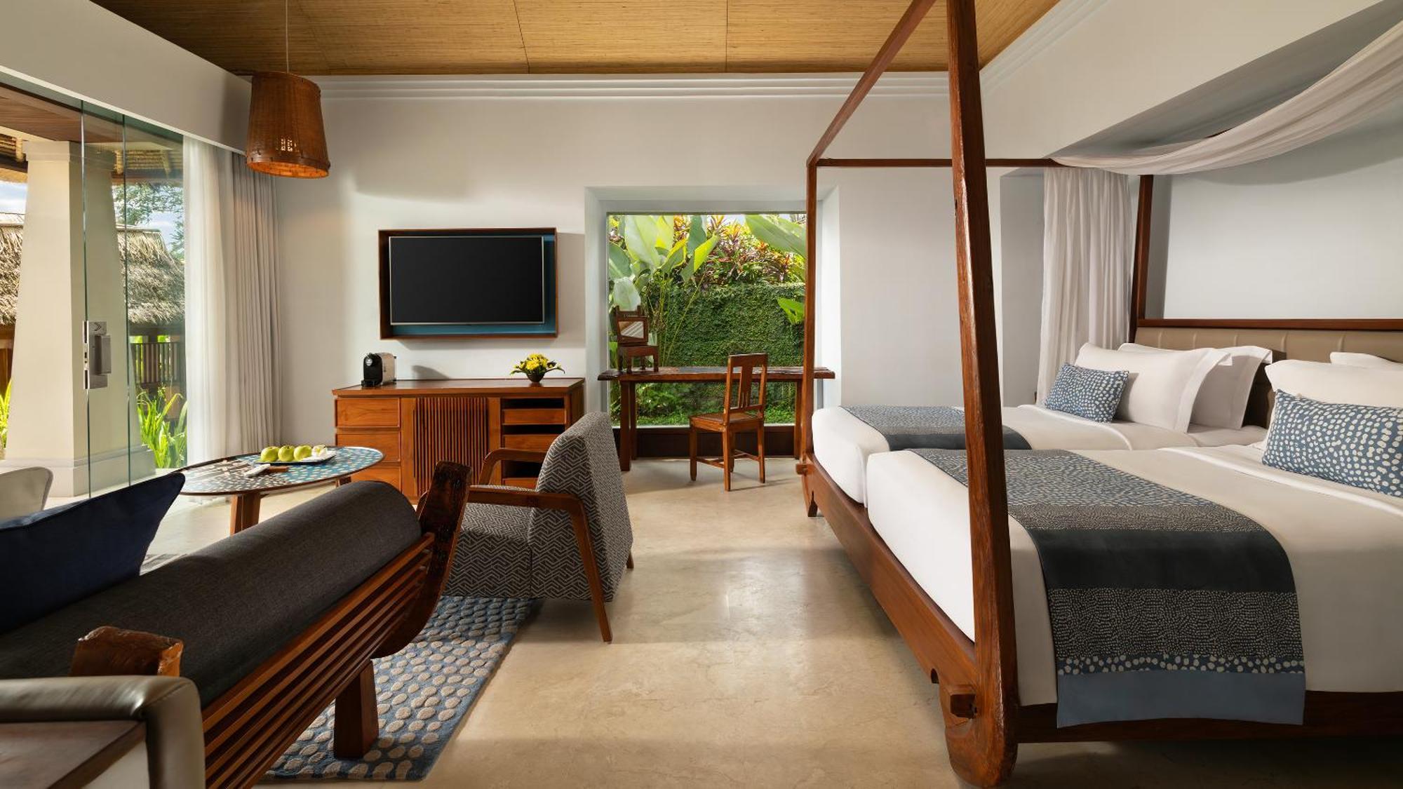 Heavenly Jacuzzi Villa Butler Service Twin Bed