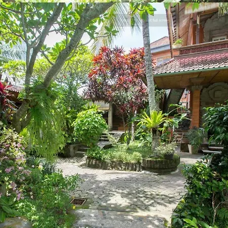 Okawati Boutique Bungalows-3