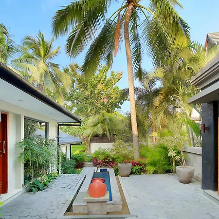 Royal Kamuela Villas & Suites At Monkey Forest Ubud - Adult Only-2